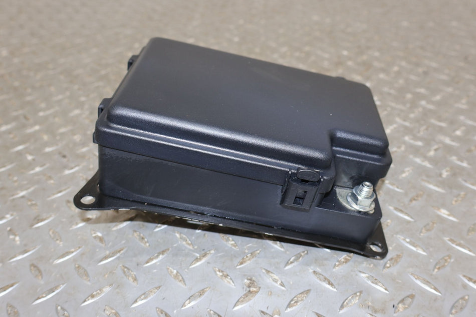 Cabin Fuse Box, 2009