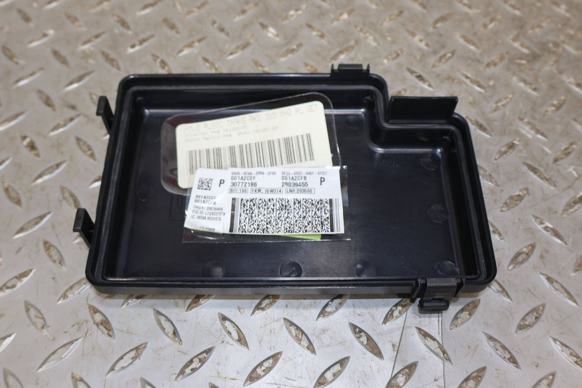 Cabin Fuse Box, 2009