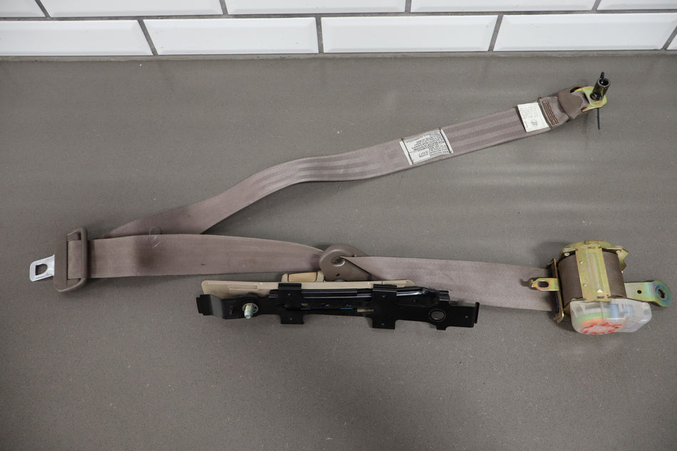 1997 Lexus LX450- Front Seat Belt