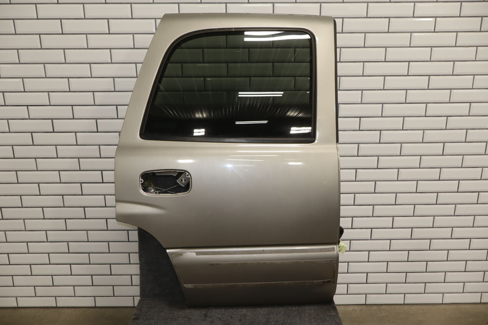 2001 GMC Yukon- Right Rear Door