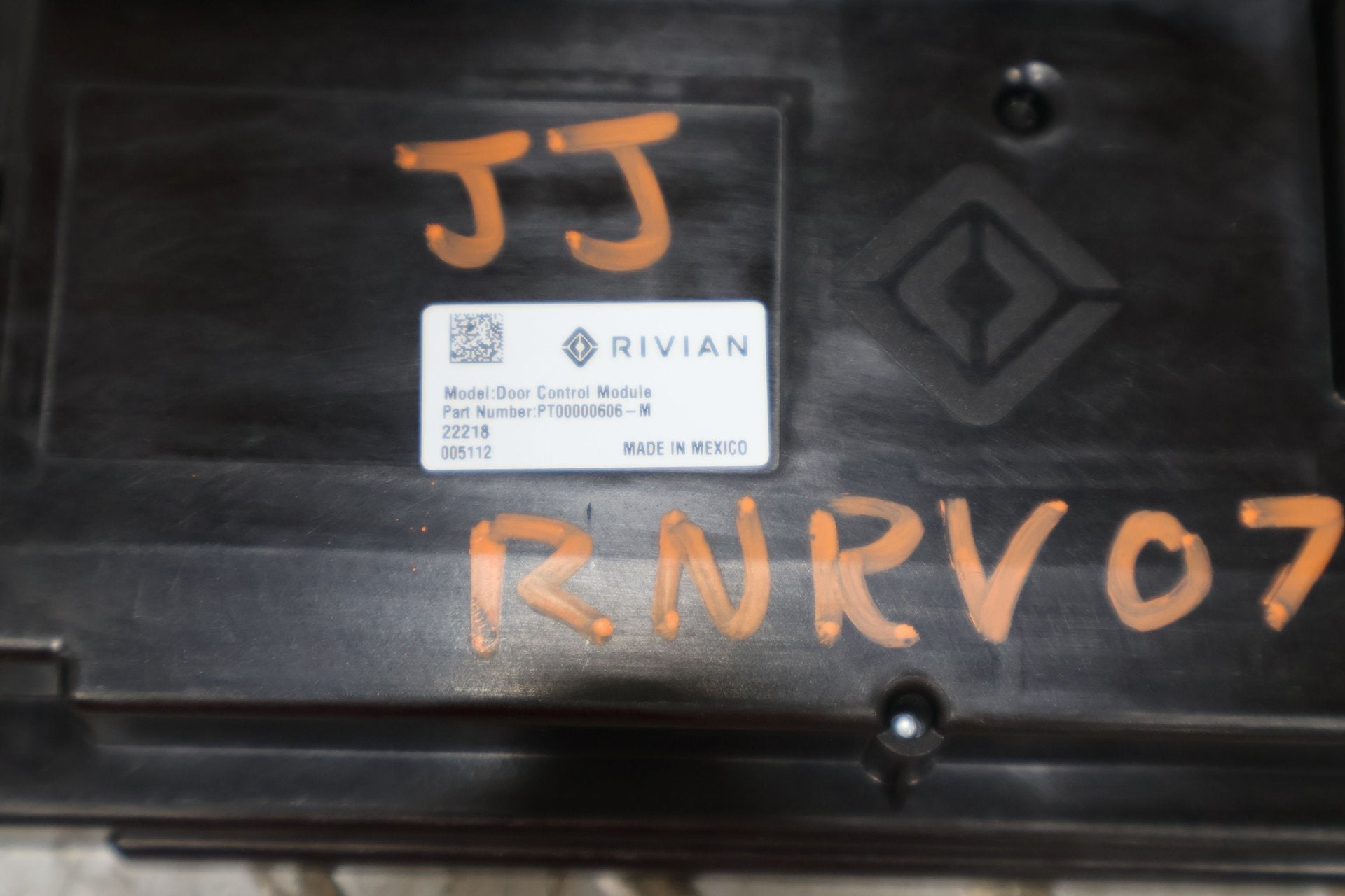 Chassis Control Module, 2022, Rivian, R1S