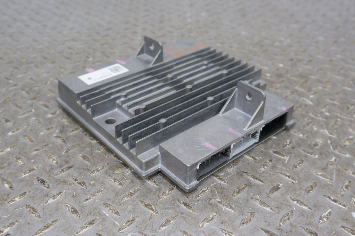 Chassis Control Module, 2022, Rivian, R1S
