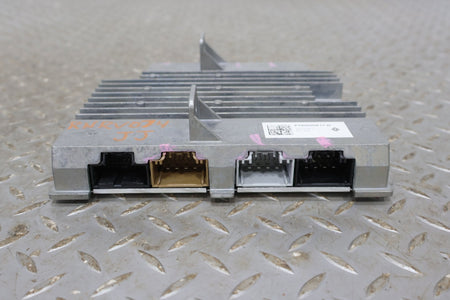Chassis Control Module, 2022, Rivian, R1S