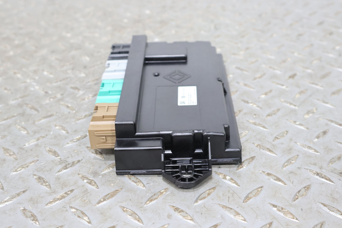 Chassis Control Module, 2022, Rivian, R1S
