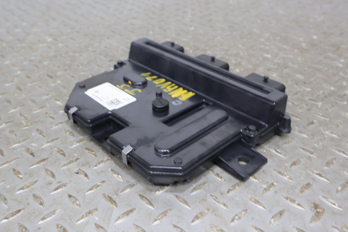 Chassis Control Module, 2022, Rivian, R1S
