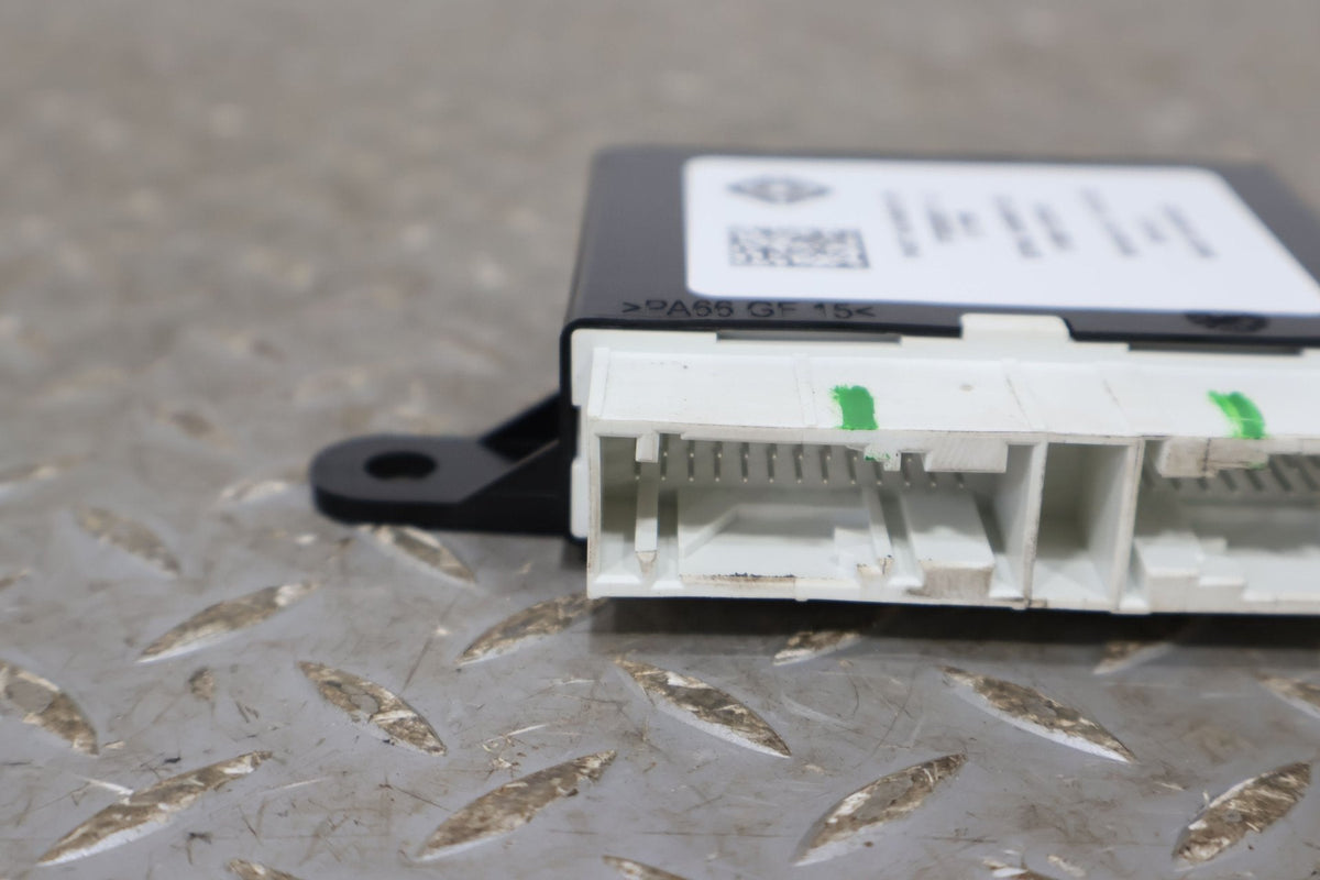 Chassis Control Module, 2022, Rivian, R1S