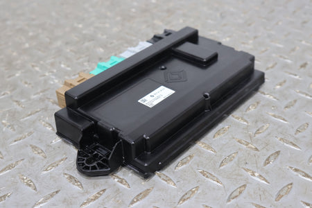 Chassis Control Module, 2022, Rivian, R1S
