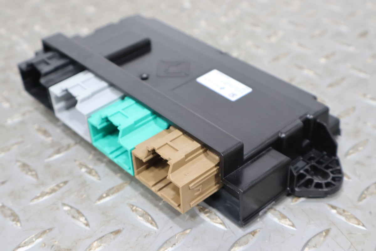 Chassis Control Module, 2022, Rivian, R1S