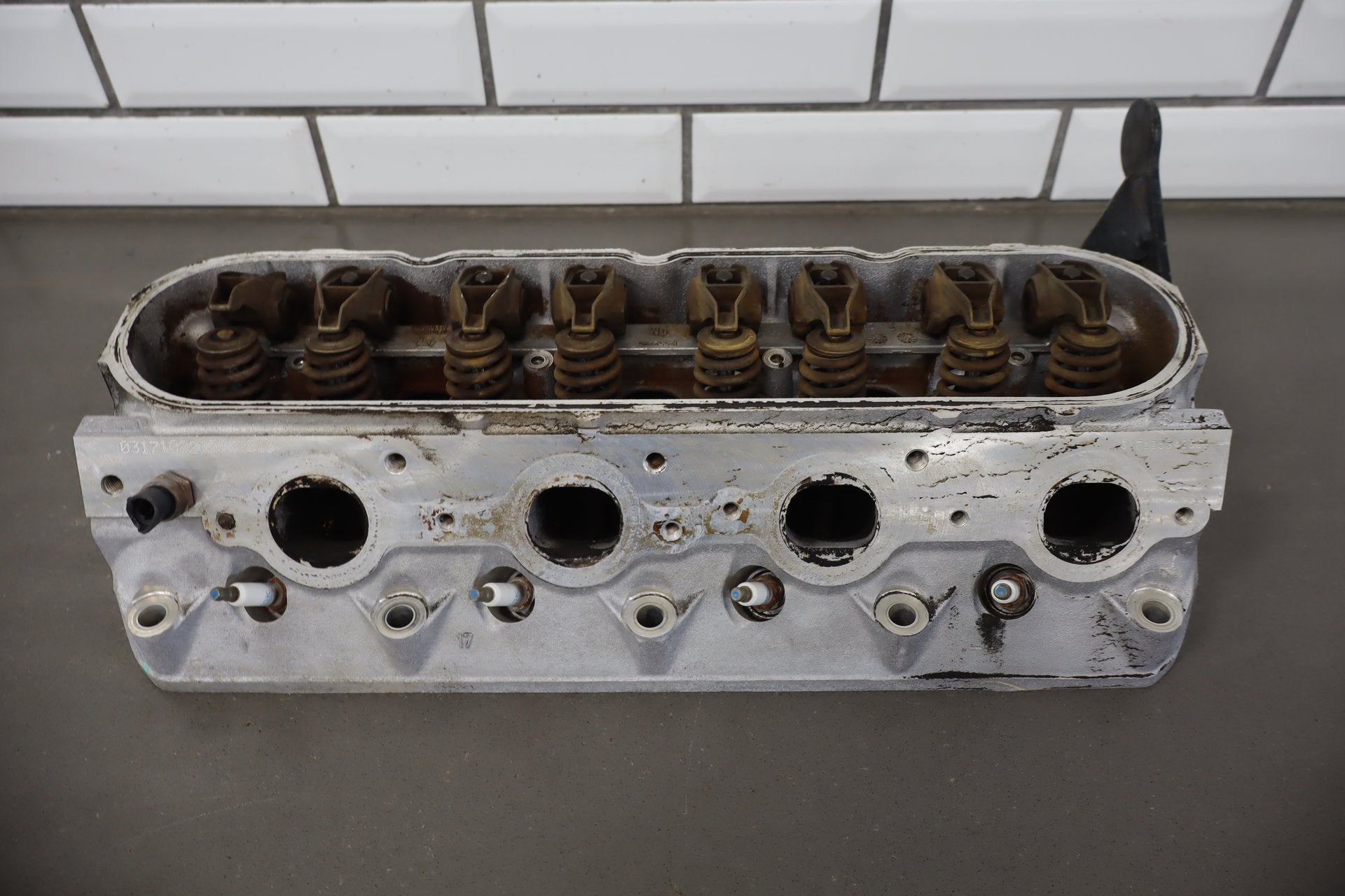 Chevrolet 317 Aluminum Cylinder Heads 6.0L LQ4 LQ9- Pair