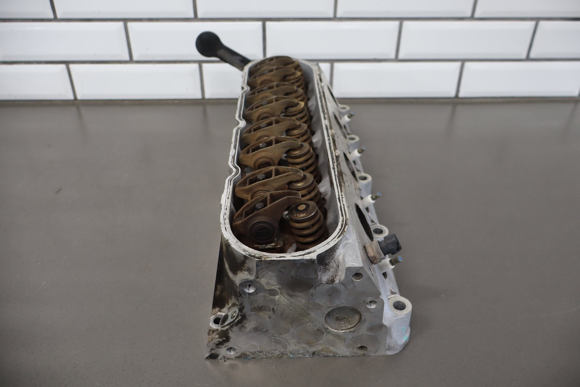 Chevrolet 317 Aluminum Cylinder Heads 6.0L LQ4 LQ9- Pair