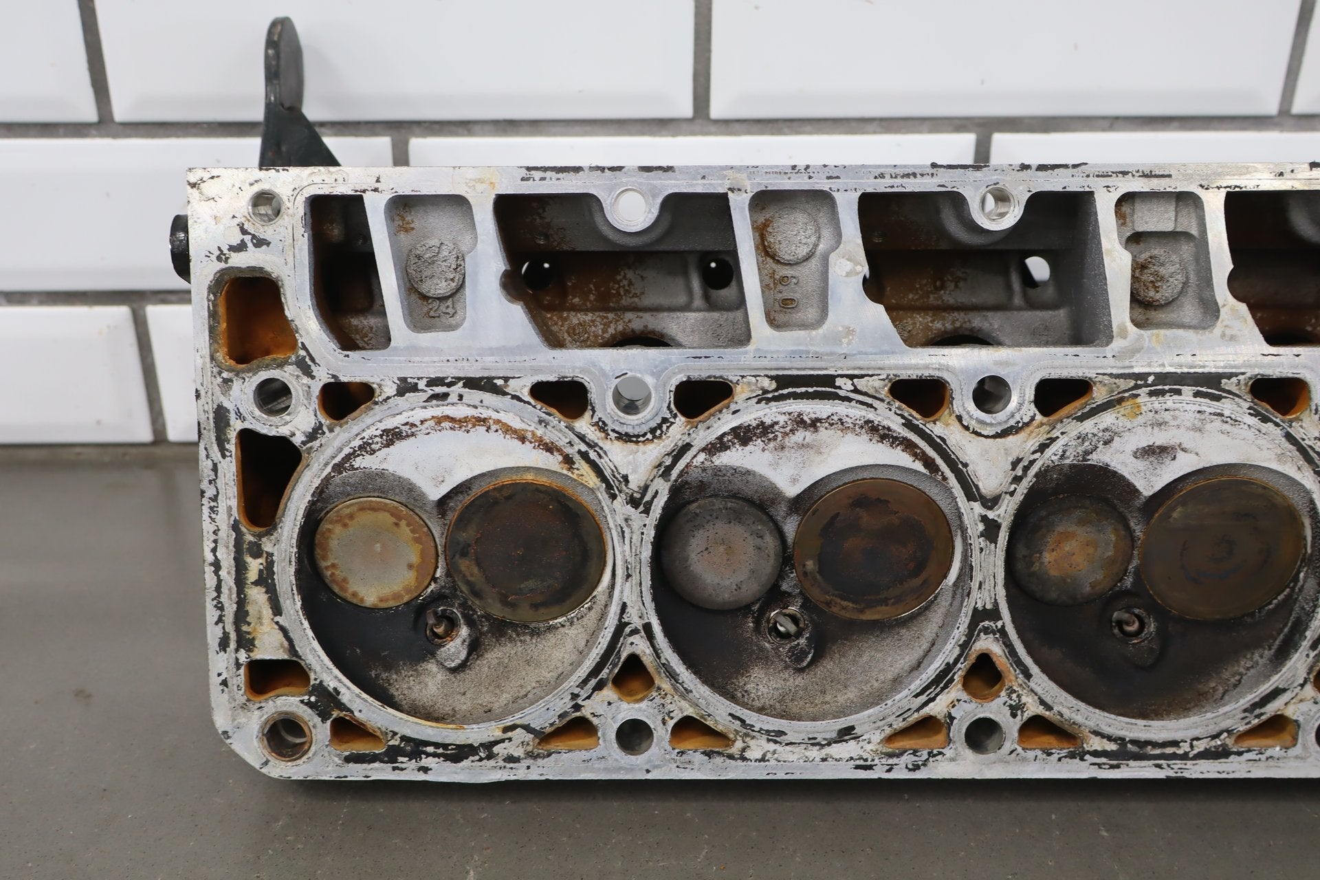 Chevrolet 317 Aluminum Cylinder Heads 6.0L LQ4 LQ9- Pair