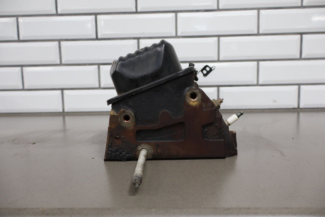 Chevy 5.7L L31 Vortec 350 Cylinder Heads Pair Left/Right OEM