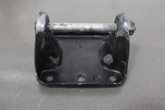 Chevy 5.7L V8 LT1 Pair of OEM Engine Frame Mount Brackets