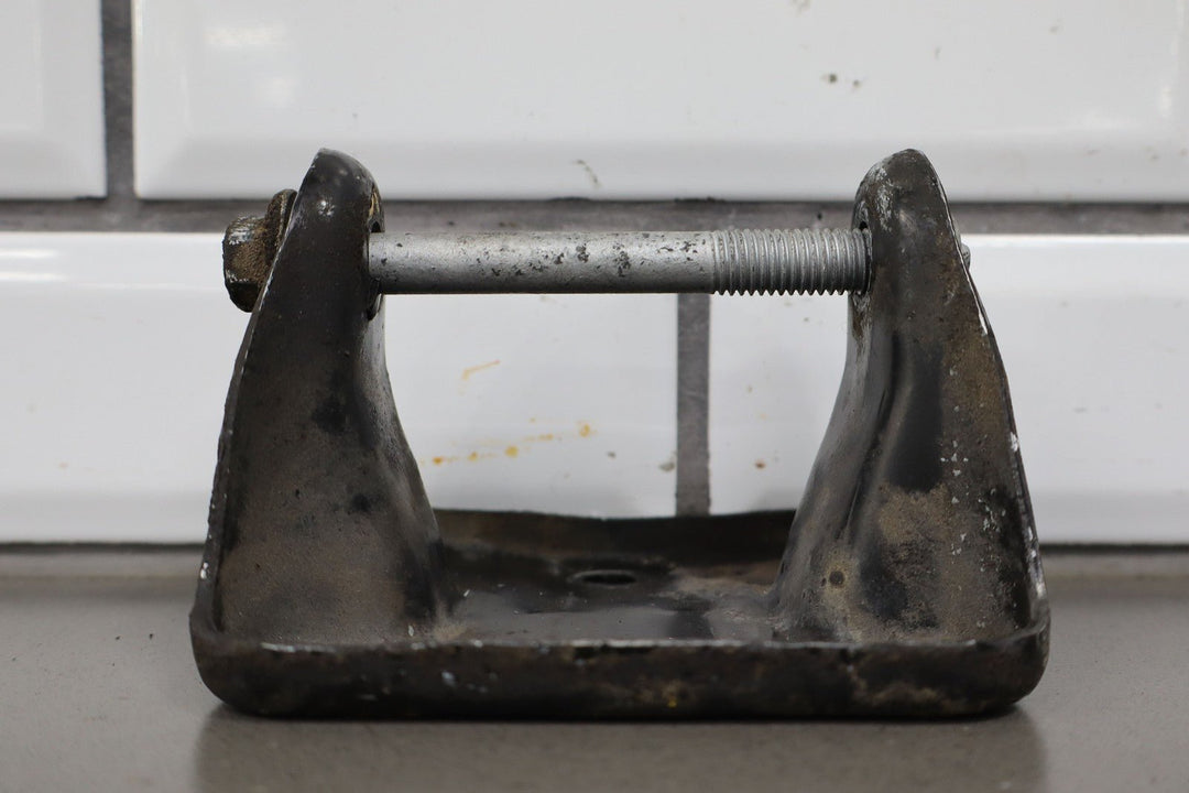 Chevy 5.7L V8 LT4 Pair of OEM Engine Frame Mount Brackts