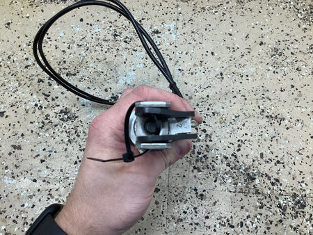 Convertible Top Hydraulic Cylinder, 2003