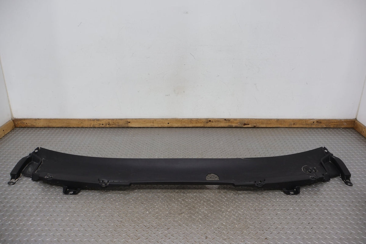 Cowl Vent Panel, 2022, Rivian, R1S