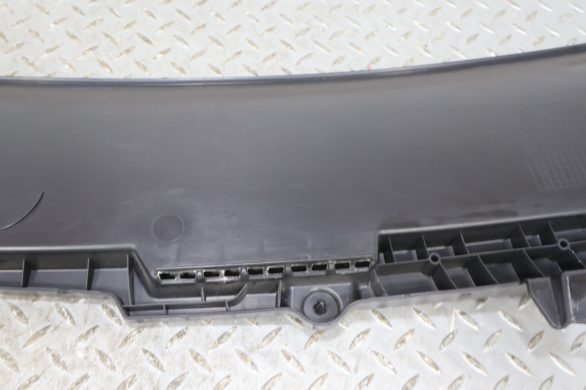 Cowl Vent Panel, 2022, Rivian, R1S