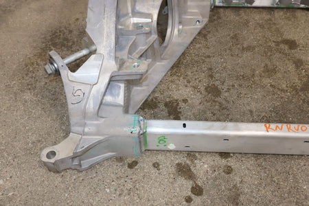Crossmember K-Frame, 2022, Rivian, R1S