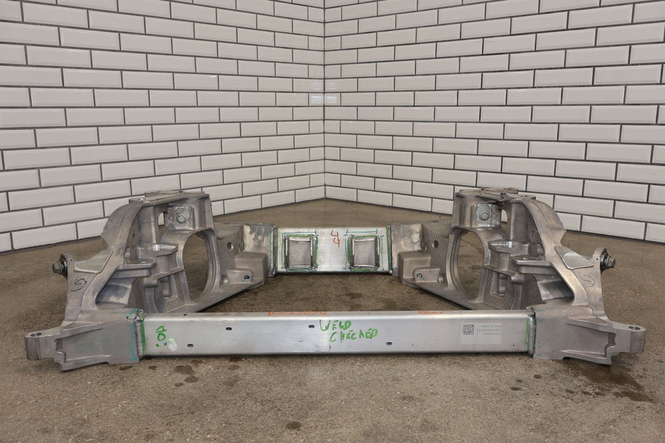 Crossmember K-Frame, 2022, Rivian, R1S