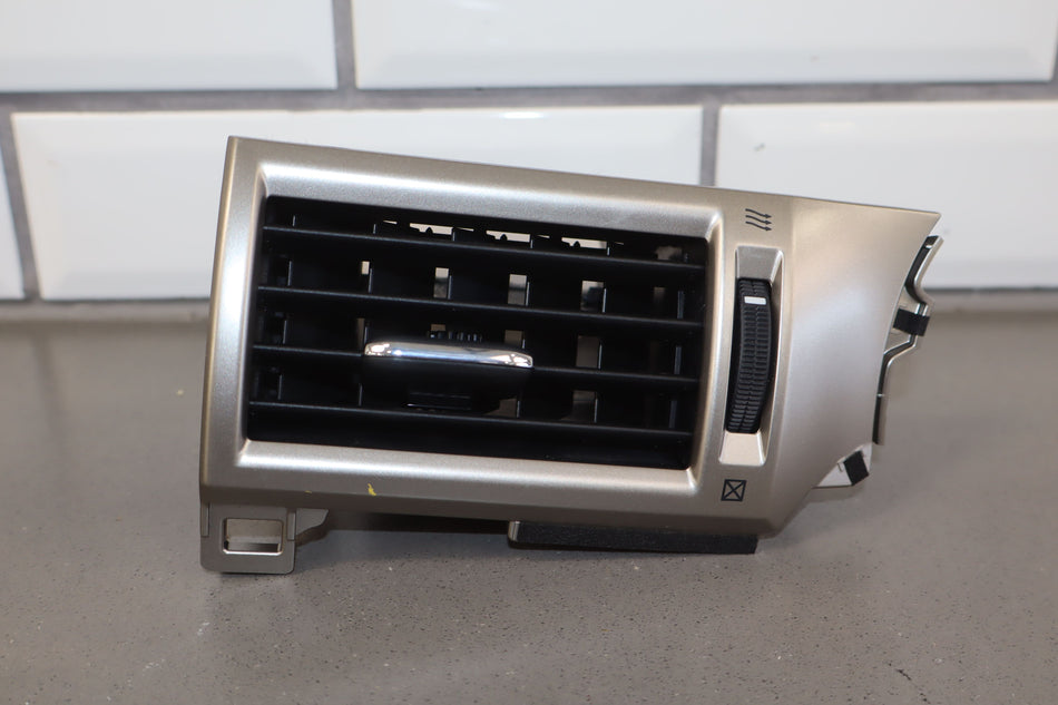 2015 Lexus GX460- Dash Vent