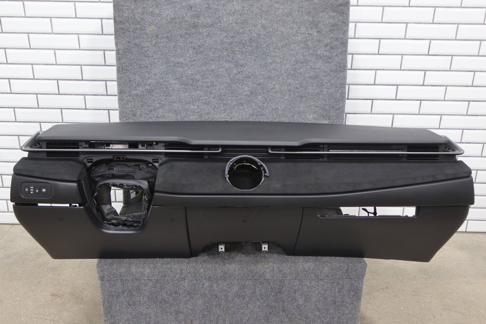 2023 Fisker Ocean- Dash Panel