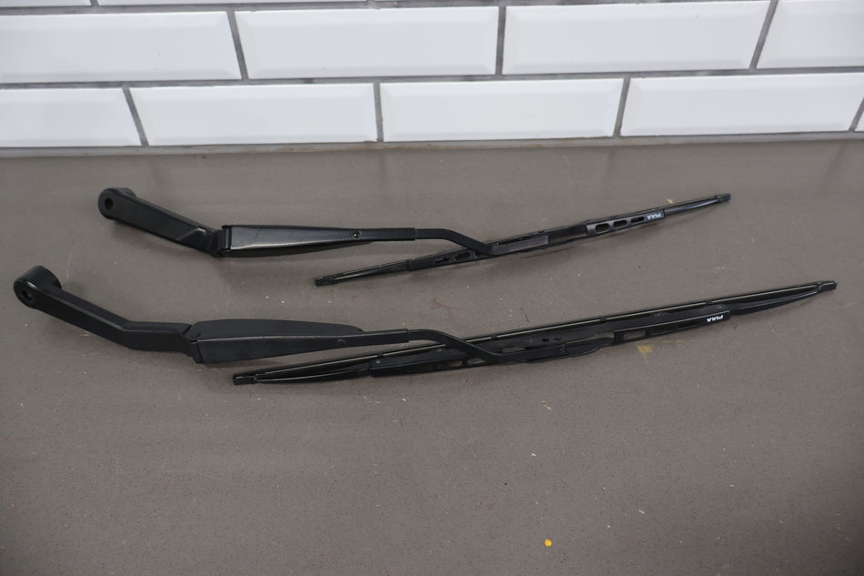 2006 Honda S2000- Wiper Arm