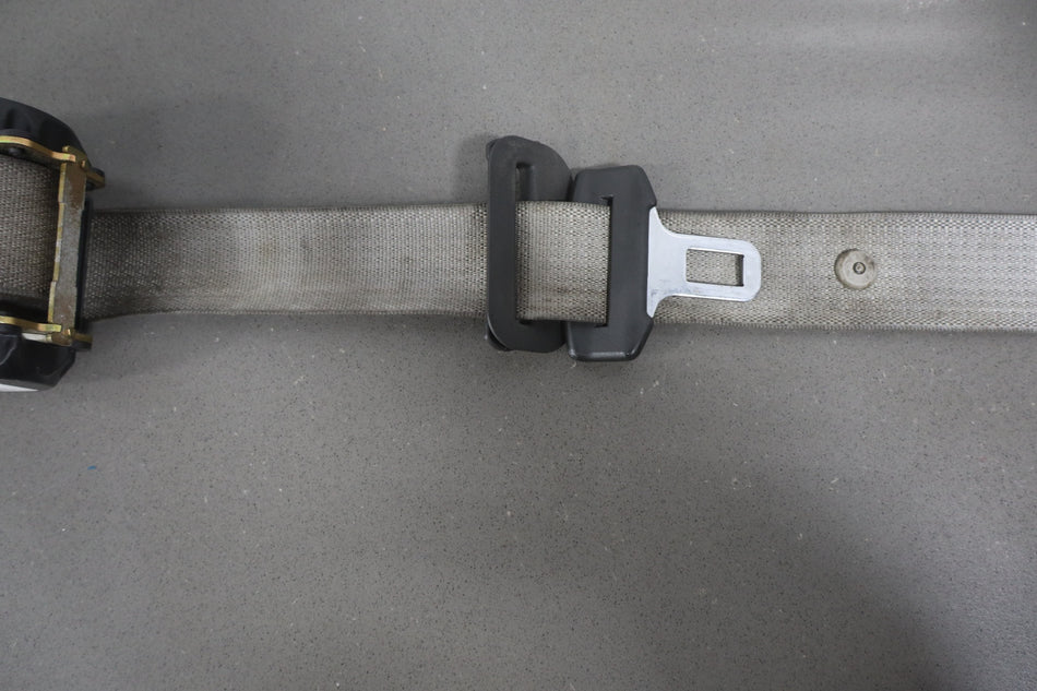 2006 Chevrolet Corvette Left Front Seat Belt Titanium Ebony 843