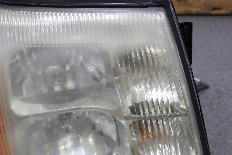 2006 Cadillac Escalade- Right Headlamp