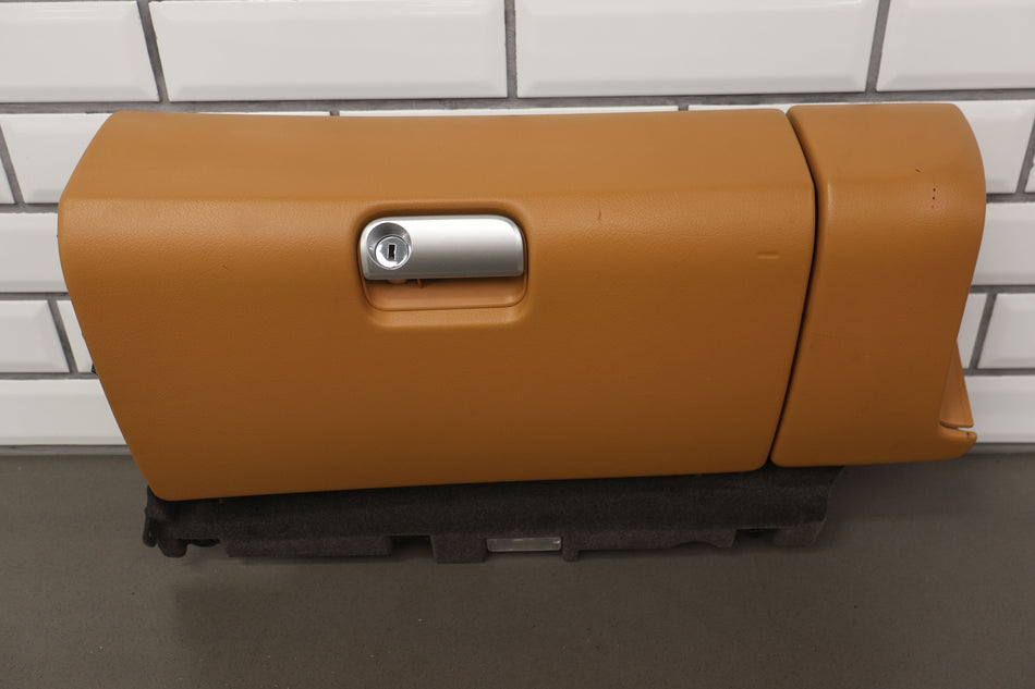 2007 Porsche 911- Glove Box