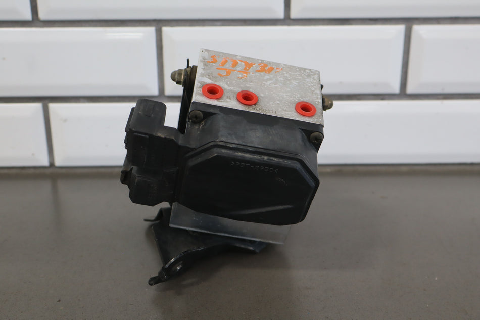 Anti-Lock Brake Parts, 1996, Toyota, Previa
