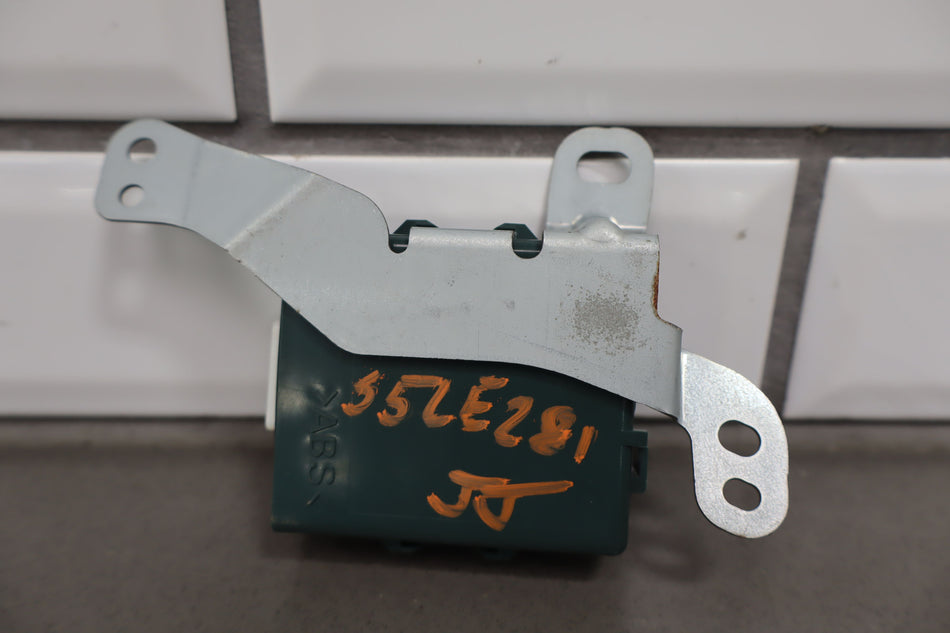 2005 Lexus GX470- Chassis Control Module