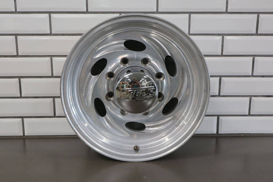 1999 Ford F-350 Super Duty- Wheel
