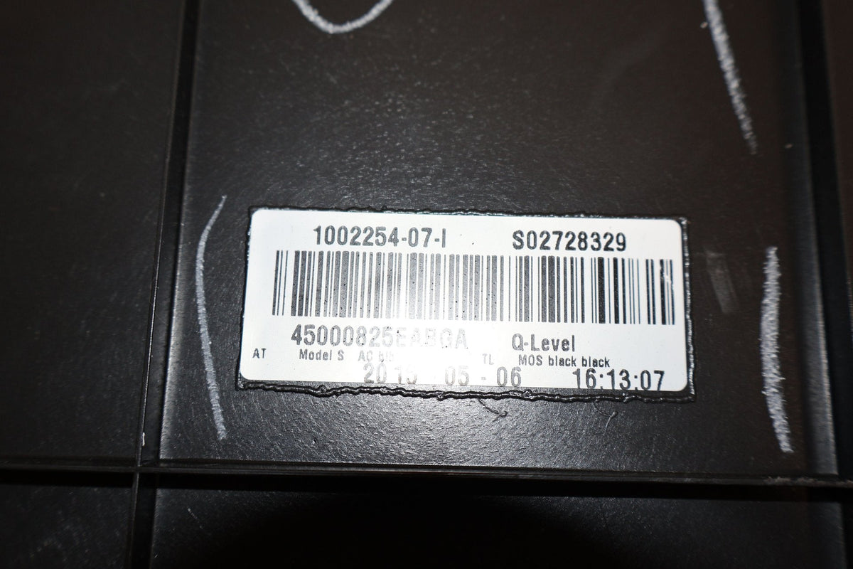 Dash Pad, 2015, Tesla, S