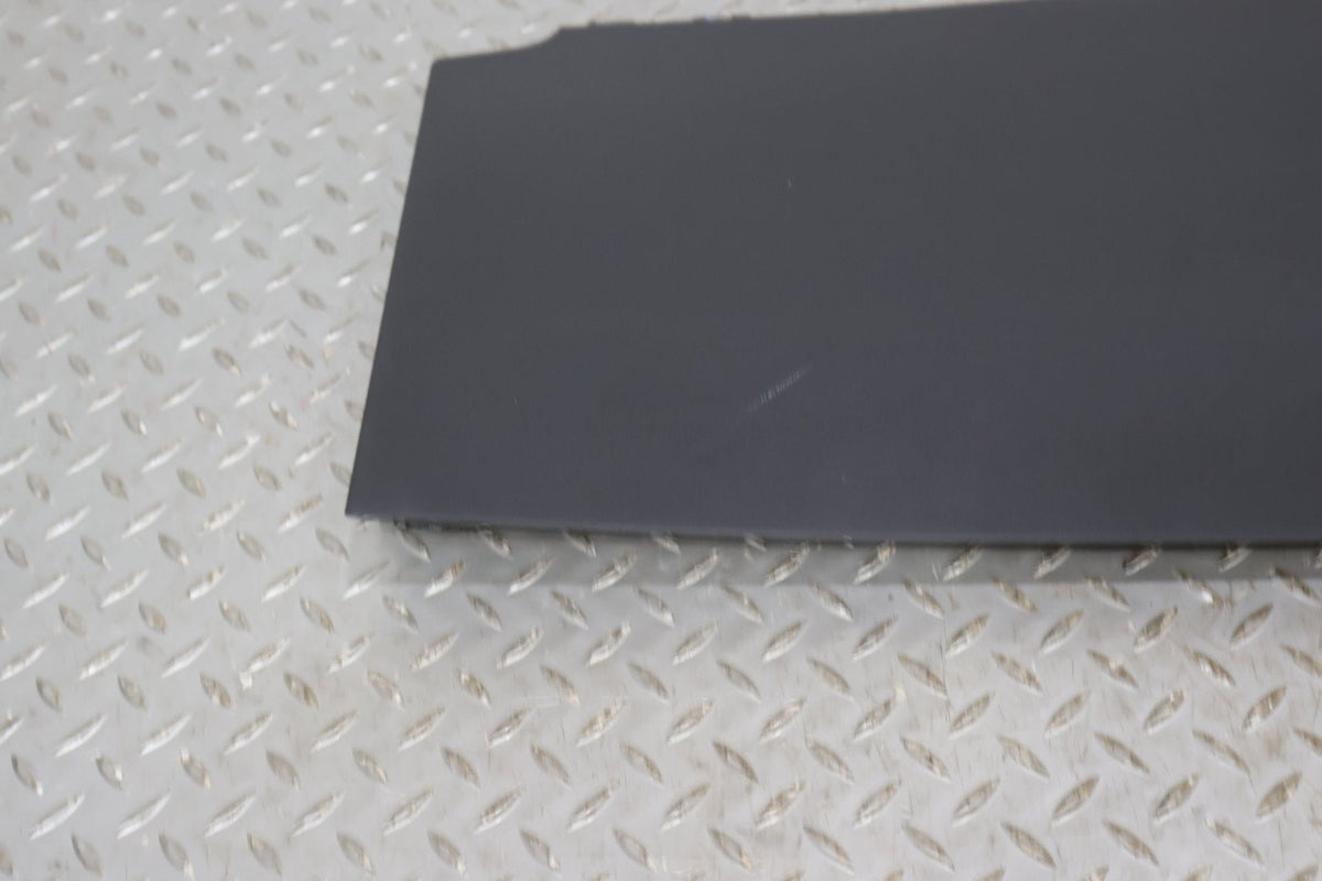 Dash Pad, 2022, Rivian, R1S
