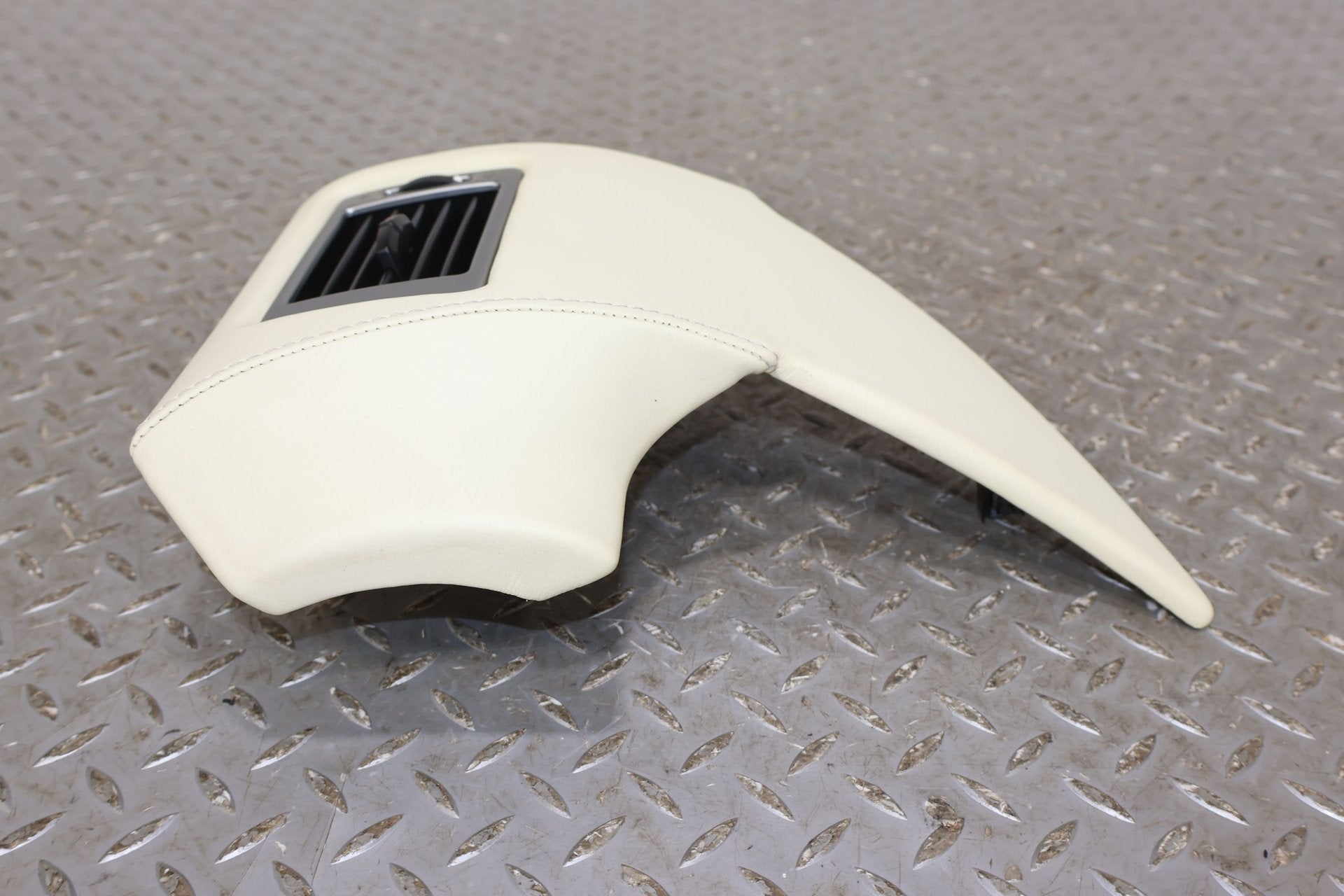 Dash Vent, 2009