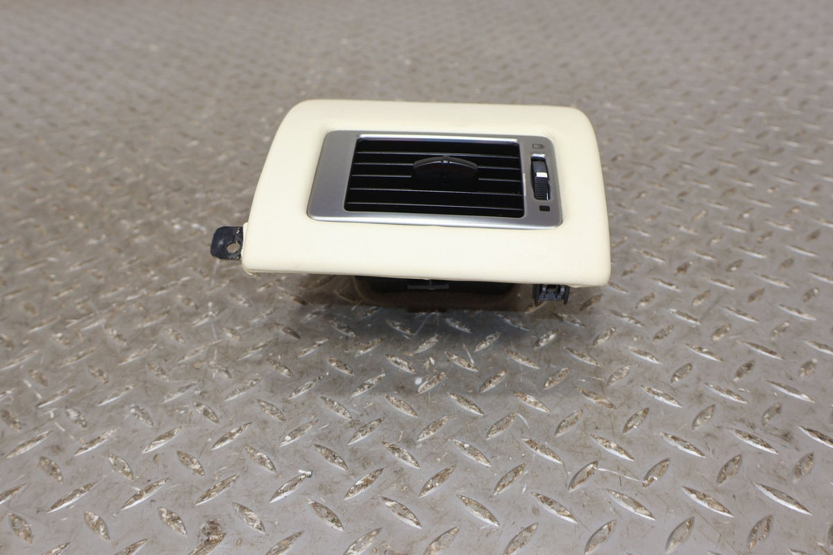 Dash Vent, 2009