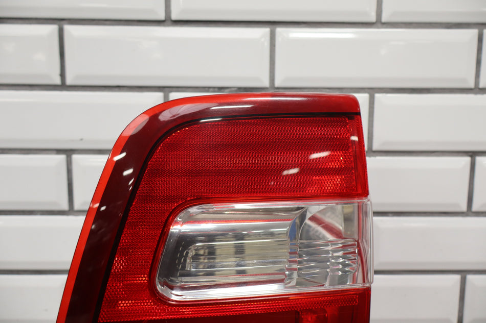 2017 Ford Expedition- TAIL LIGHT ASSEMBLY