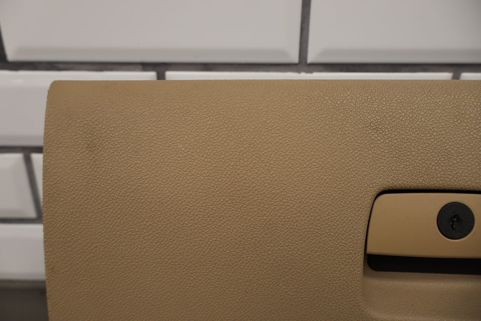2012 Chevrolet Suburban 1500- Glove Box