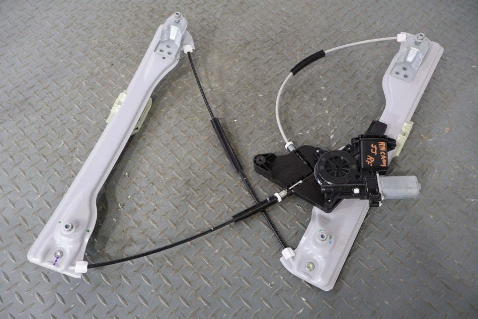 2022 Cadillac CT5- Right Front Door Regulator