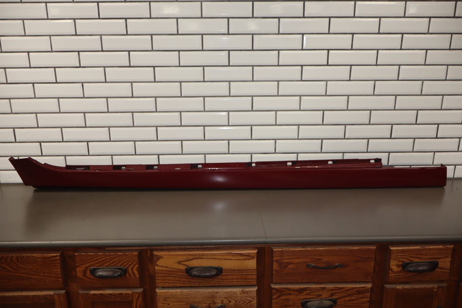 2009 Pontiac G8- Right Rocker Molding