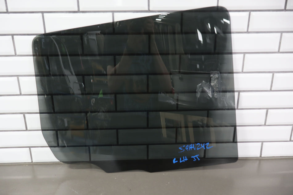 2004 Hummer H2 Left Rear Door Window OEM