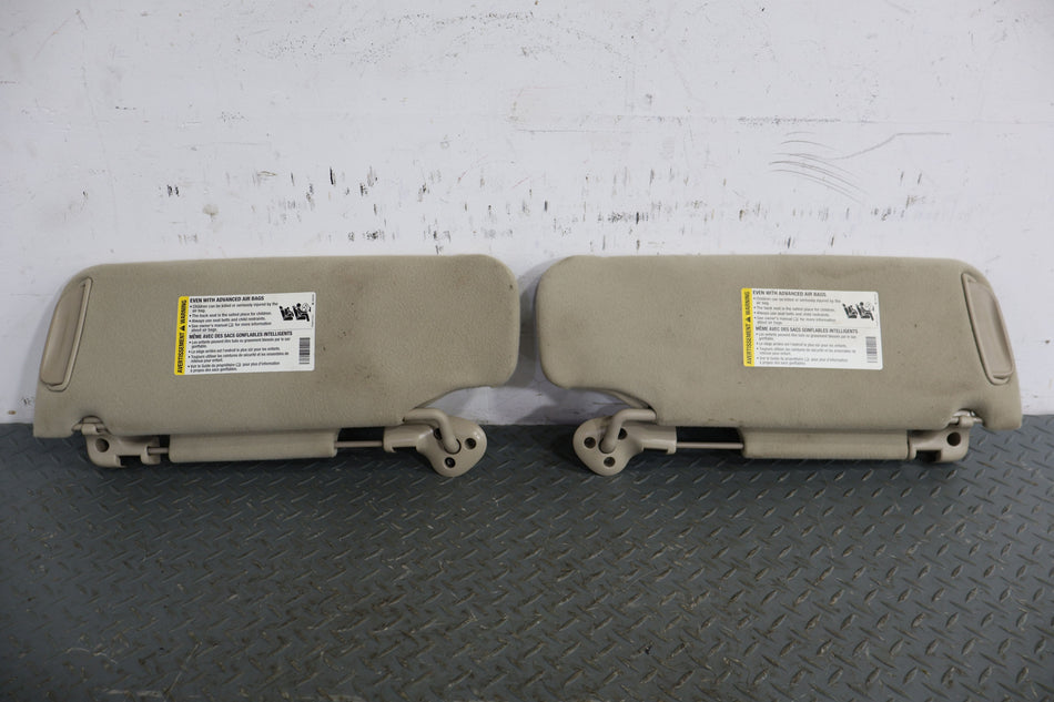 2004 Chevrolet Tahoe- Sun Visor