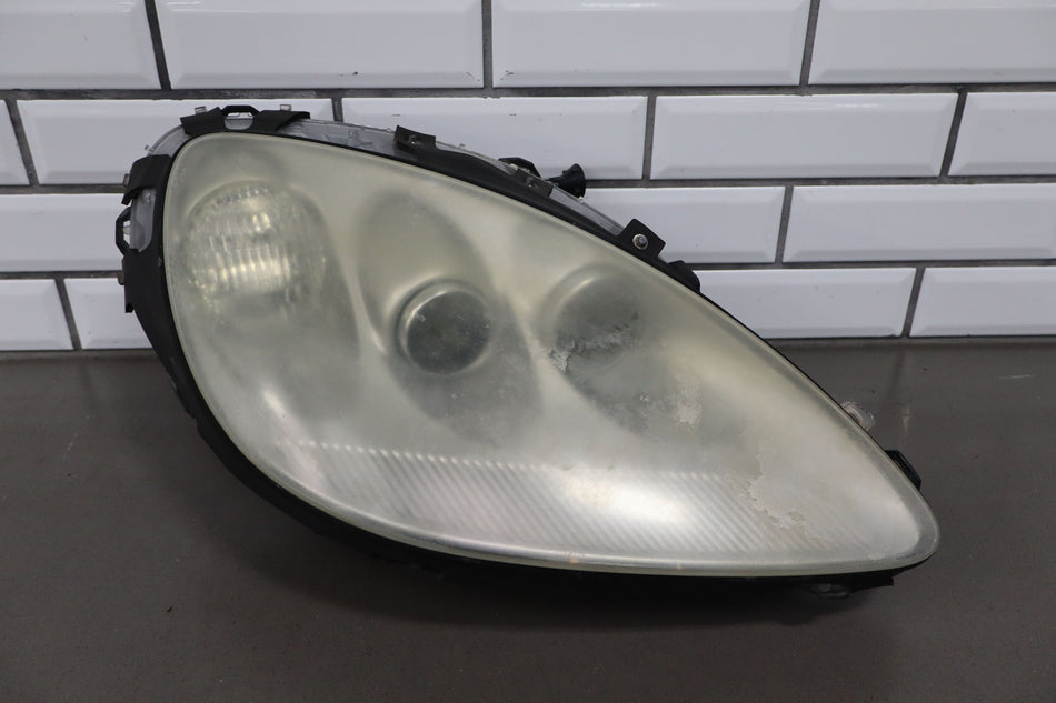 2005-2013 Chevrolet Corvette Right Headlamp 20789682 OEM
