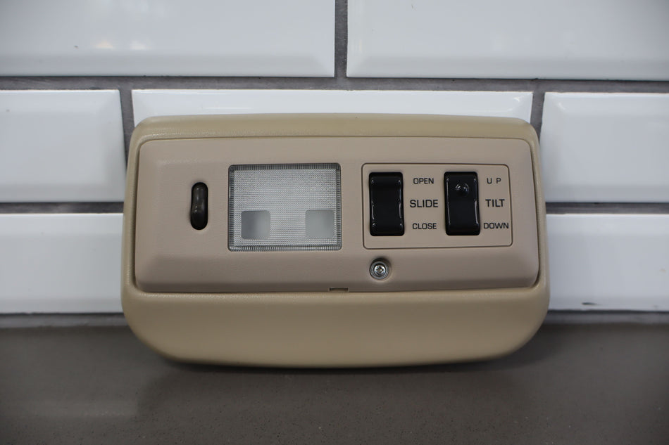 1997 Toyota Land Cruiser- Front Console
