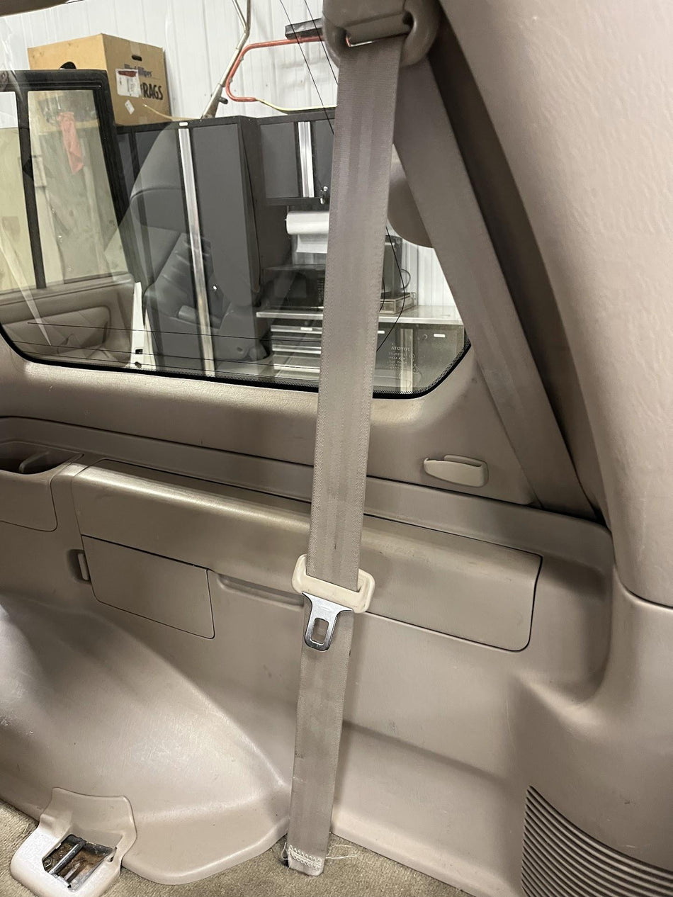 2000 Toyota Land Cruiser- Rear Seat Belt