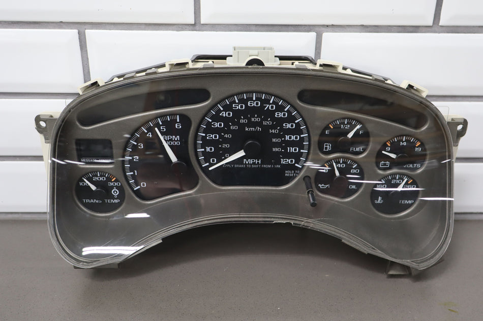 2002 GMC Yukon- Speedometer