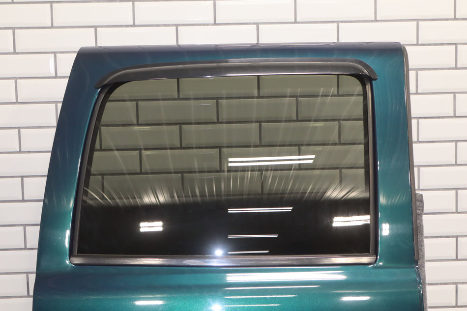2005 Cadillac Escalade EXT- Right Rear Door