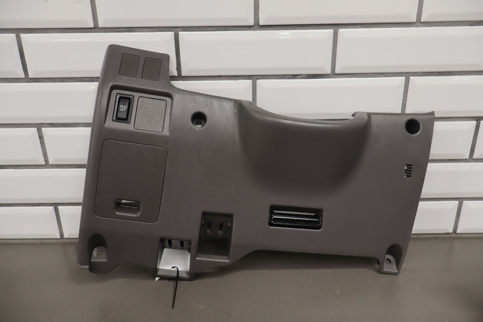 2002 Toyota 4Runner Driver Lower Knee Bolster Pad