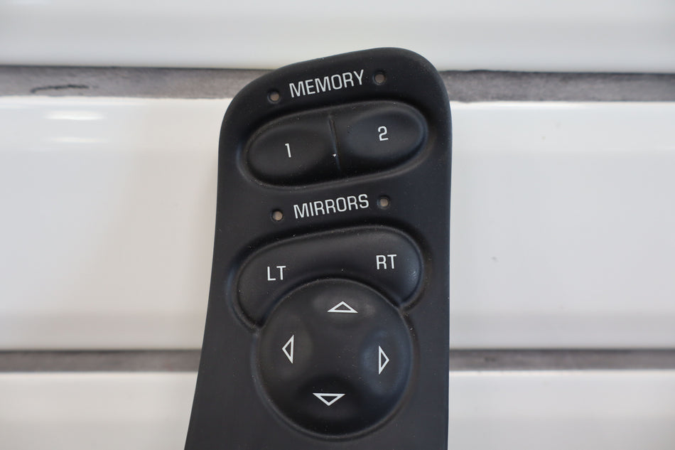 2000 Chevrolet Corvette- Front Door Switch