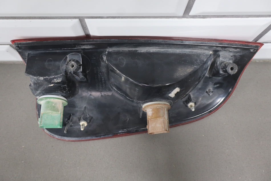 1999-2007 Ford F-250 Super Duty Left Tail Light F85Z13405CA OEM
